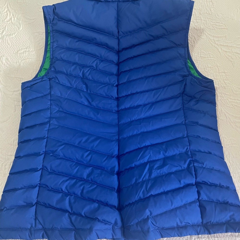 Talbots Down Filled Vest Like New! Medium - image 4